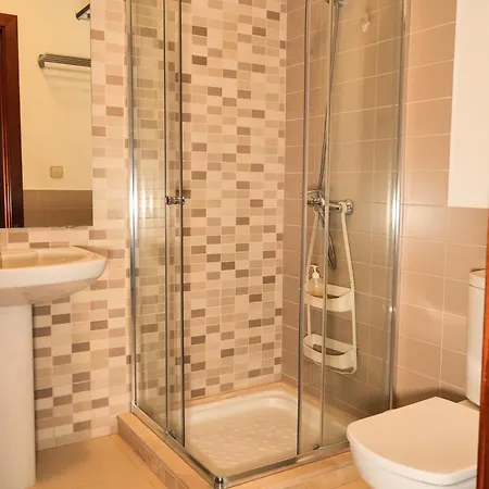 Apartamento Belharra. En Urbanización Con Piscina.